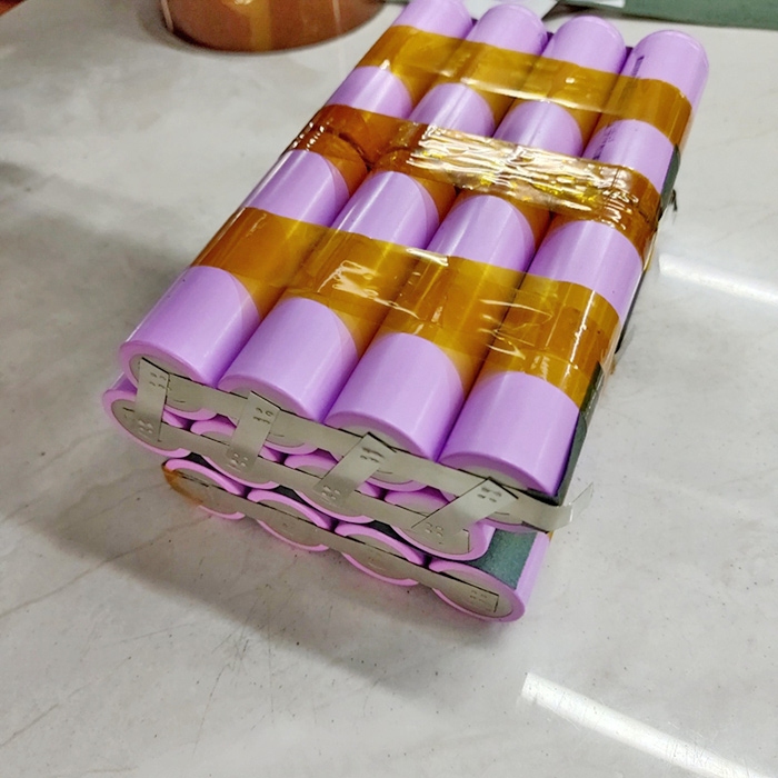 异形圆柱锂电池研发